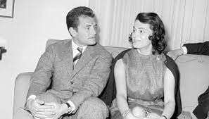 Giampiero boniperti has died of heart failure aged 92.the juventus legend, who had retired from public life in recent years, passed away overnight.bon. Xjaolebdrgzem