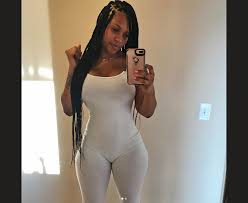 Like dresses, jumpsuits come in many styles, so part of pulling off this look is all about finding the right jumpsuit for you. The Worst Celebrity Camel Toes Ever Daily Star