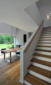 holztreppe moderne esszimmer von grimm architekten bda modern homify moderne treppen holztreppe speisezimmereinrichtung