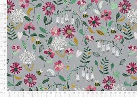 Die fenster haben eine ungewöhnliche breite? Stoff Baumwolle Blumen Meterware