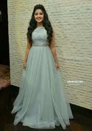 Super Wedding Hairstyles Princess Queens 34 Ideas Indian Gowns Dresses Indian Wedding Gowns Designer Dresses Indian