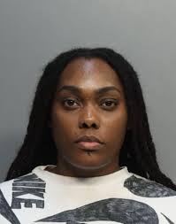 SMITH, QUENITIQUE LASHAY 31 F Charges DUI/ MANSLAUGHTER Bond: TO BE SET  **Remark: CIT#: A76VCQE; VEHICULAR HOMICIDE/ RECKLESS MANNER Bond: TO BE  SET **Remark: CIT#: AHJT6DE