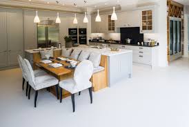 Highest quality for the ultimate luxurious finish. Minoli On Twitter Large White Porcelain Tiles Cover The Floor Of This Luxury Open Plan Kitchen Https T Co Yecoywl8s6 Minoli Iconic White Matt Tiles Are Available In A Variety Of Sizes Minoli Tiles Porcelaintiles Floortiles