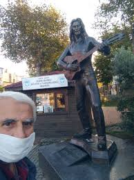 Arkadaşlarının desteğiyle yarışmaya katılan barış akarsu, o zamanların ünlü müzik programı. Baris Akarsu Parki 2 Picture Of Baris Akarsu Parki Amasra Tripadvisor