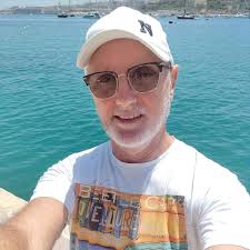 Following the yellow brick road this summer for Pride season 😍🌈💛  #RealGirl 💋😘 #TransIsBeautiful