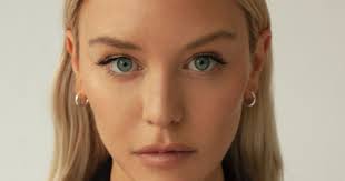 Rising Star Paige Mobley On The Five Things You Need To Shine In The  Entertainment Industry