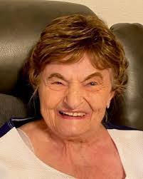 Glenda Gibbons's Instagram, Twitter & Facebook