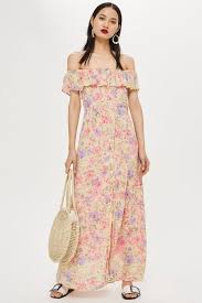 33 Casual Dresses That Can Easily Be Dressed Up For Nighttime Fashion Bardot Dress Floral Maxi Dress