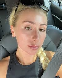 Grace Guidry's Instagram, Twitter & Facebook