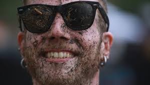 Colleen Fellows's Instagram, Twitter & Facebook