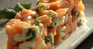 Tartare Tres Frais De Melon Mozzarella Basilic Recettes De Cuisine Recette De Cuisine Rapide Cuisine Rapide