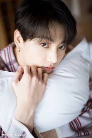 Bts' golden maknae jungkook was recently accused of false advertising for clothes from his brother's company. Jungkook Bts Asiachan Kpop Image Board