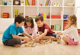El fútbol es un juego de cooperación, con opositor, y el este juego deportivo y recreativo para niños consiste en hacer un circulo en el piso, grande para que el. Ejemplos De Los 15 Mejores Juegos Recreativos