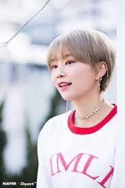 Momoland's 3rd mini album great! containing their main song which is bboom bboom and other songs. Hyebin