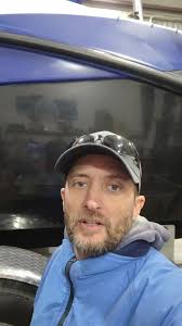 Reparación de gel coat de dos tonos en barcos