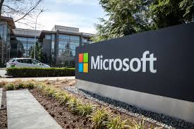 微软MSFT股价大涨背后，服务器源头厂订单已排到2026年：Azure算力扩容拉动整条供应链