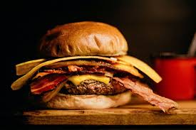 Las hamburguesas bajas en calorías de carl's jr que puedes comer sin tener que saltarte la dieta. Z6 U3eemv2yvm