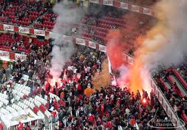 Nacional y benfica se medirán mañana a las 14:00. Sport Lisboa E Benfica Vs C D Nacional Da Madeira 02 02 2008 Spiele Erlebnis Stadion De Stadien Spiele Sg Dynamo