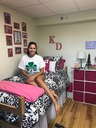 Decor 2 ur door was started with a clear vision: Sophomore Year Dorm Room Tall And Preppy
