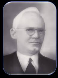 The History of St. Paul's Lutheran Church Waukegan, Illinois 90th  Anniversary Edition (1930-2020)