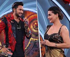 Watch nidhi aka pavitra punia sharing and spending a day with saas bahu aur betiyaan.for more updates keep watching saas. Bigg Boss Live Pavitra Punia Gets Selected By Toofani Seniors Jaan Kumar Sanu Joins Team Rejected