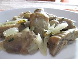 Sono tantissime le ricette con i carciofi che possiamo preparare ogni giorno. Carciofi Al Vapore Con Cipolle Dolce Salato Senza Glutine