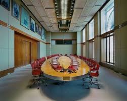Royal Dutch Shell S Boardroom Table Of Power Jacqueline Hassink Corporate Interiors Boardroom Corporate Storytelling