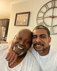 HAPPY FATHER'S DAY TO ALL. ESPECIALLY, MY DAD! I LOVE YOU POP!