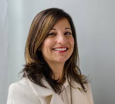 Web of Deceit: Misinformation and Manipulation in the Age of Social Media  (English Edition) eBook : Edwards, Eli , Fractenberg, Ben , Benham, Amber,  Thompson, Craig, Liptak, Deborah A., Smith, Meg, Gordon-Murnane,