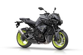Mt 10 Vs Z1000 Vs S1000r Mais Um Role Na Mt 10 Qual A Melhor Opcao Yamaha Bikes Yamaha Motorcycles Yamaha Motor