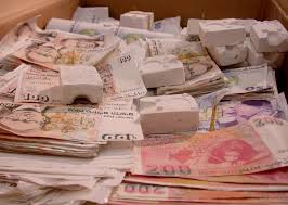 Portofelul cu bani reprezinta necazurile cu care. Interpretare Vis In Care Gasesti Bani Sau Bijuterii Dreamgeek Ro