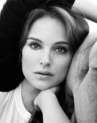 טרילוגיית סרטי ההקדם מלחמת הכוכבים. Natalie Portman Natalie Portman Portrait Natalie
