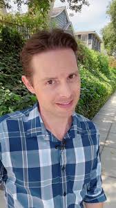 Hey Market How You Doin? What’s happening with the 🏡 market the rest of  2022? #housingmarket #losangelesrealtor #losangelesrealestate #danielkountz  #studiocity #shermanoaks #valleyvillage ...