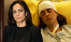 Alice braga ретвитнул(а) latino entertainment journalists association. Queenofthesouth Queen Of The South Teresa Star Alice Braga On Heartbreaking Death I Almost Died Queen Of The South