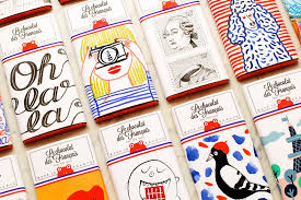 Le Chocolat Des Francais Au Gout Des Artistes Etapes Chocolat Francais Emballage Chocolat Tablette De Chocolat