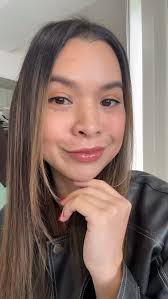 Lip combo of the day , @4u2cosmetics Powder Lipstick, @naturium Phyto Glow  Lip Balm Shimmer