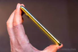 This detector uses chebyshev bandpass filter circuit for passing a frequency. Samsung Galaxy S10 S10 S10e S10 5g Handson Review Galaxy S10e And Galaxy S10 5g Hands On