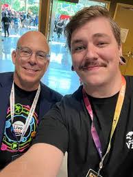 Pam Cross's Instagram, Twitter & Facebook