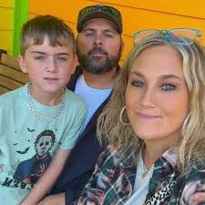 Destiny Cramer's Graduation and Future Plans in Biology and Veterinary  Medicine