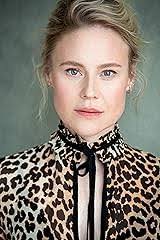 Lorne Abrams's Instagram, Twitter & Facebook