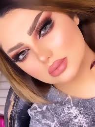 makeup for client in Dubai home service salon UAE WhatsApp for Booki...