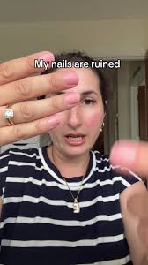 Revive Damaged Nails with Essie Nail Perfector