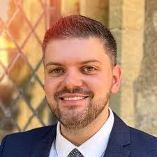 Ben Stratford's Instagram, Twitter & Facebook