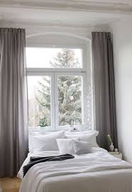 Ein Blick Ins Neue Schlafzimmer Schlafzimmer Inspiration Unser Neues Altbau Schlafzimmer Mit Dem Fenster Simple Bedroom Bedroom Design Bedroom Inspirations