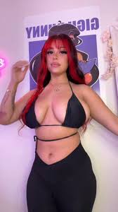 @gigiibunny02s video Tweet