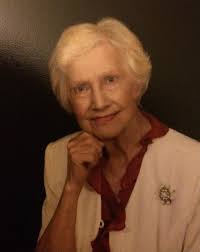 Frances Chloe Dearen entered this world