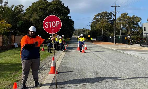 How to get a job as a traffic controller in Perth - Employment Training  Agency | Skill Hire