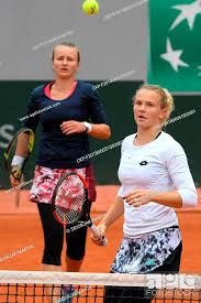 Jun 11, 2021 · sportovní fanoušci z celého světa si včera mohli přečíst jméno zesnulé libuše šafránkové. Barbora Krejcikova Tenis Barbora Krejcikova And Katerina Siniakova Open Tennis Tournament 32