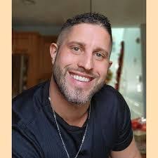 Candace Bourque's Instagram, Twitter & Facebook