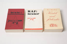 SAMTAL KRING UTGIVNINGEN AV DEN NYA RAF-BOKEN, RAF:STADSGERILLA, MED BO  CAVEFORS, PÄR THÖRN & OLA STÅHL - KRETS